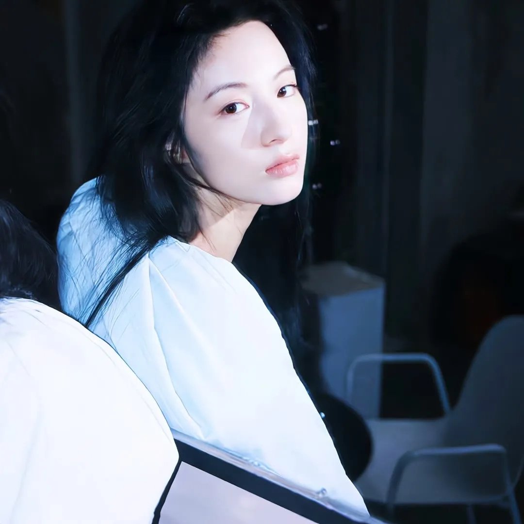 熟悉的她
